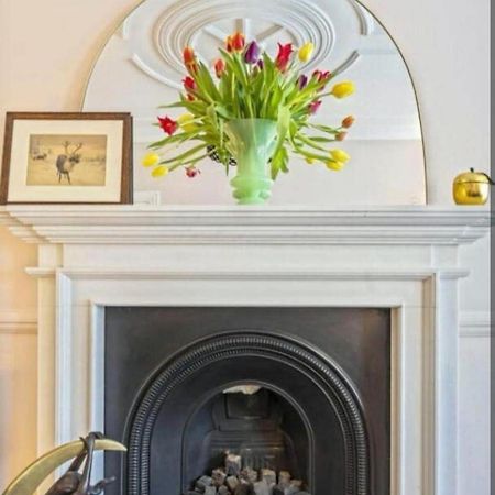 Sunny 1 Bedroom Flat In Central London Kültér fotó