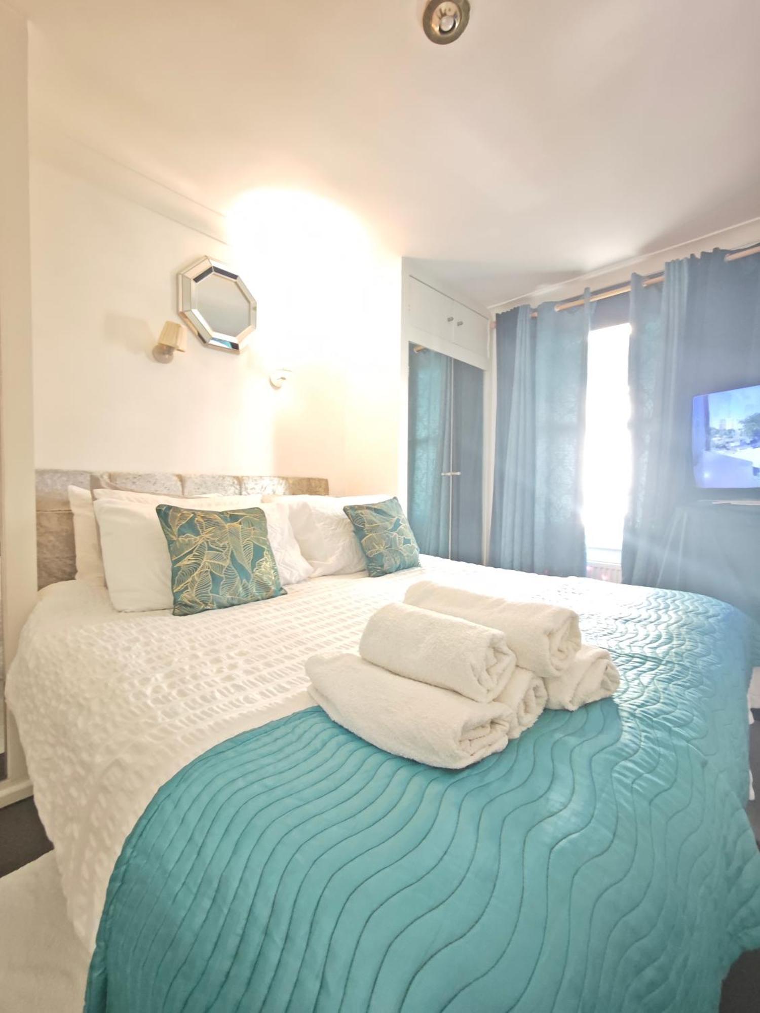 Sunny 1 Bedroom Flat In Central London Kültér fotó